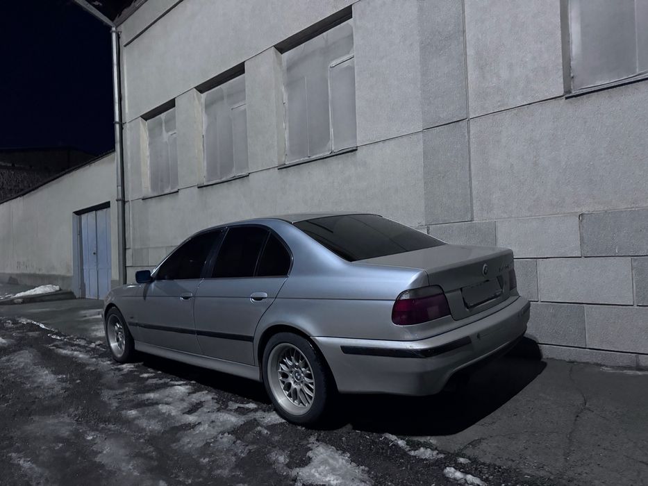 BMW E39 продается!