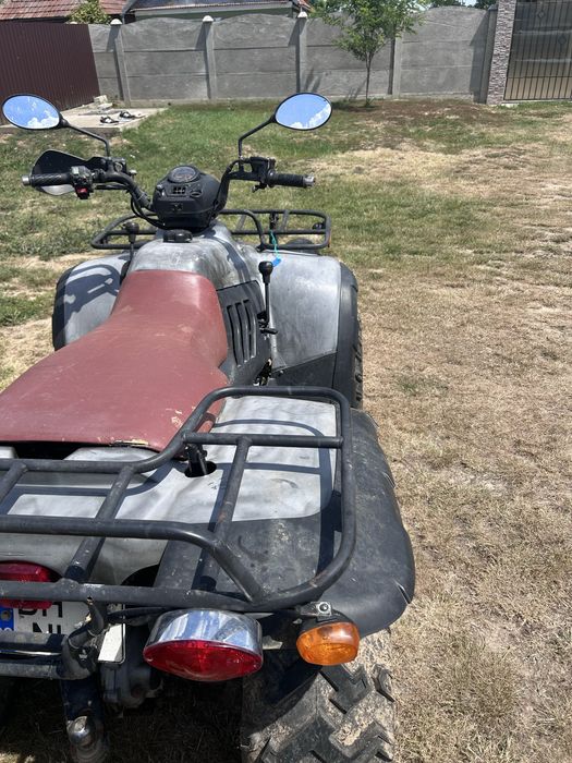 ATV LINHAI 4X4 de vânzare pretul este în euro negociabil an 2008 mai multe detalii în privat
