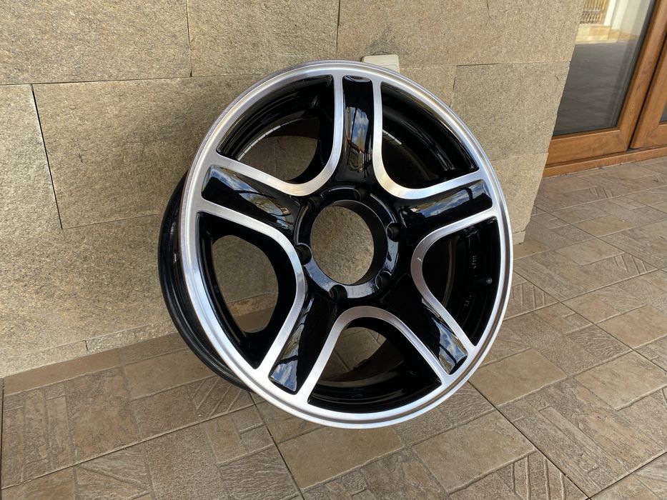 16" 6x139.7 Dotz Hammada - Toyota Mitsubishi Mazda Nissan Ford