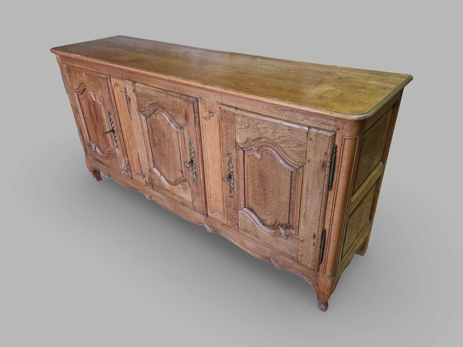 Контрабюфет дресоар от масивен бял дъб