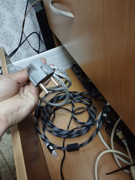 Шнур питания. Шнур ДВД д переходник vga  на  dvd-d