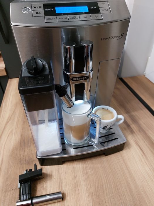 Кафемашина Delonghi PrimaDonna S