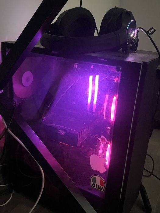 PC Gaming Ryzen 5 5600 + GTX 1660 Ti + Monitor Acer 23.8” + Setup Redragon