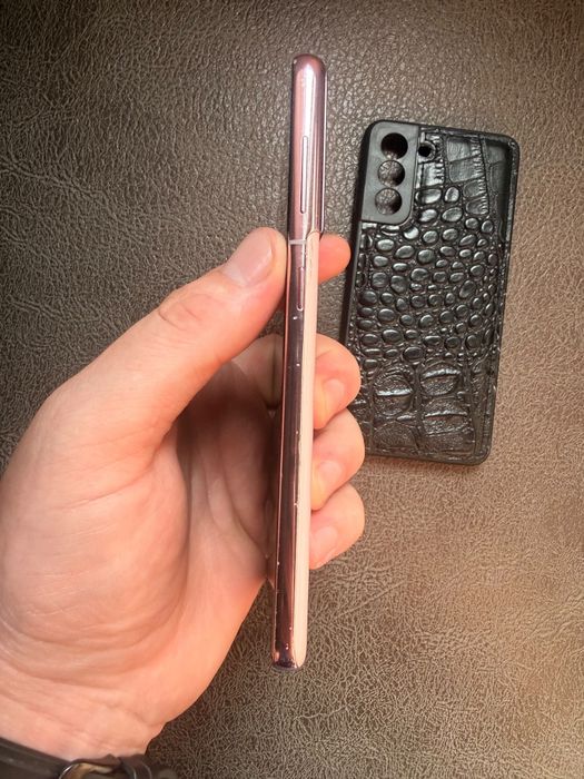 Samsung Galaxy S21   Хорошш!!!