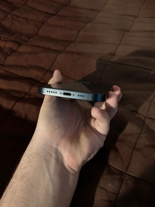 iPhone 13 / 128GB  / 85% Battery Health