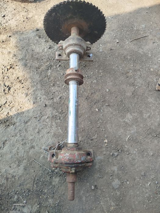 Вал за циркуляр.