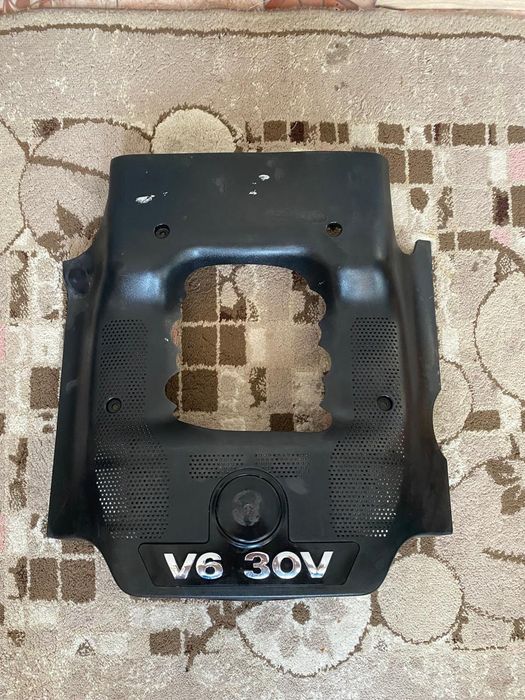 Продам крышку двигатель пассат B5