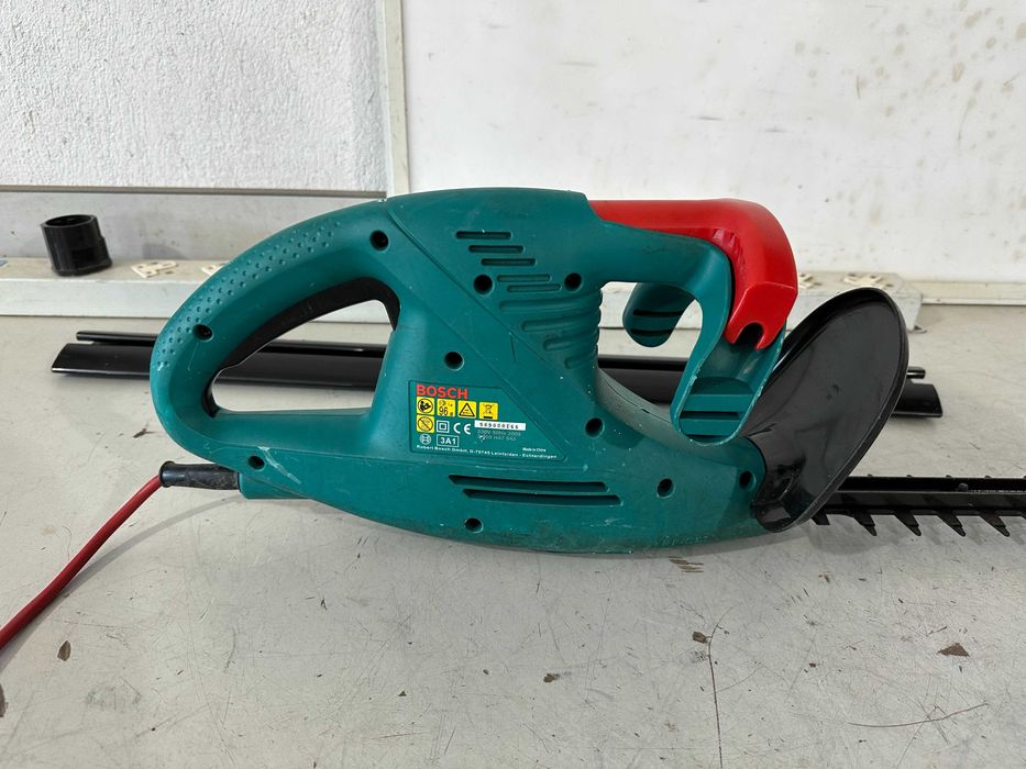 Храсторез - Bosch 420 W / 60 см