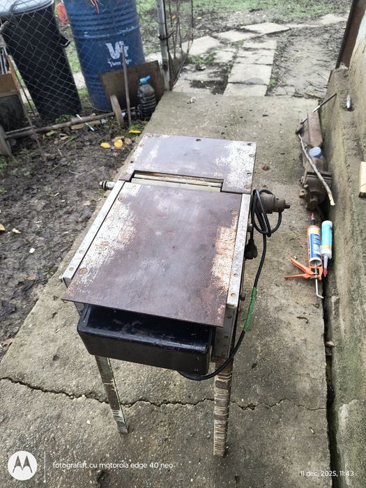 Abric rusesc fara accesorii