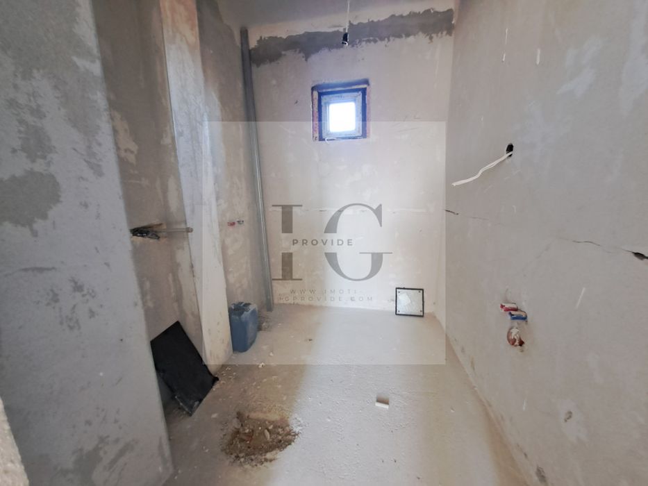 Продава се Двустаен апартамент в Царево - 67 кв.м за 1238 €/кв.м - Снимка #1