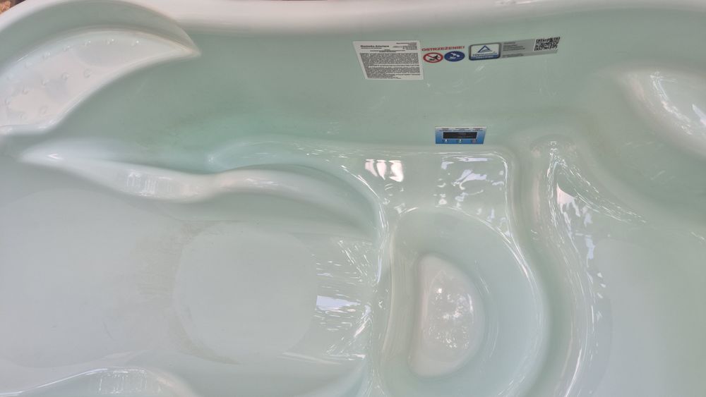 Cada cu spatar turcoaz