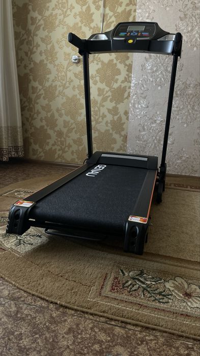 Беговая дорожка Genau TR50