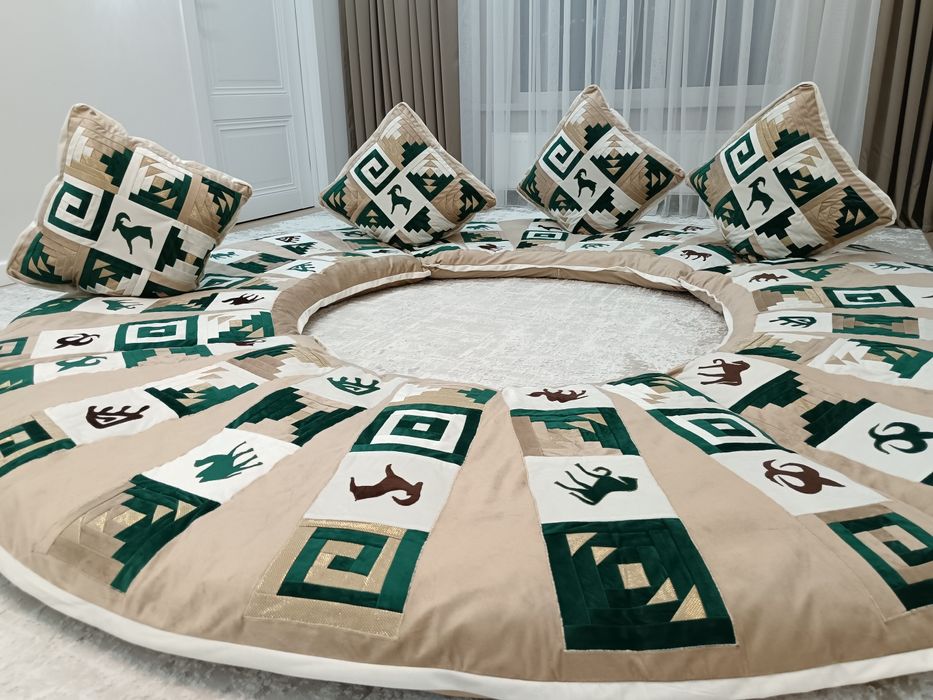 Дөңгелек көрпеше комплект сатылады