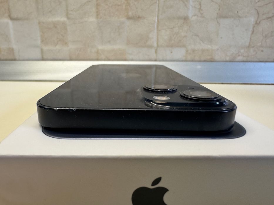 iPhone 13, 128GB, Midnight