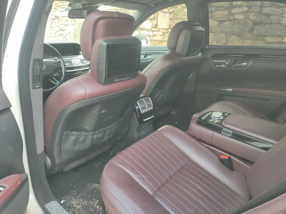 Mercedes s500 w221