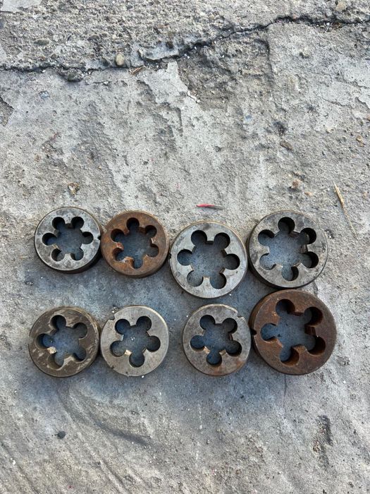 Лерка для сантехника