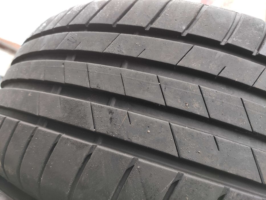 2бр Летни гуми 225 50 17 - Lassa - DOT 2024