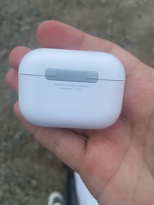 Air pods pro 2  le vand urgent