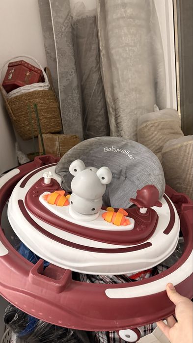 Ходунок детский