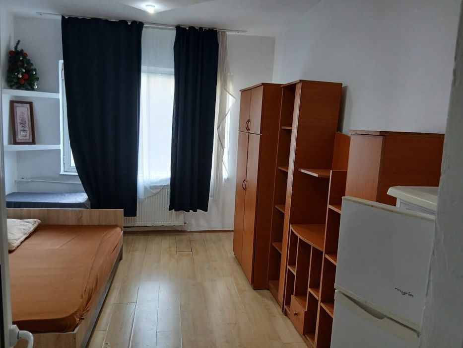 Închiriere garsonieră