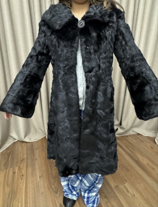 Продаю норковую шубу