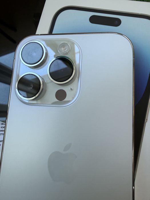 iPhone 14 Pro 128 gb, цвят Silver, пълен комплект, гаранция