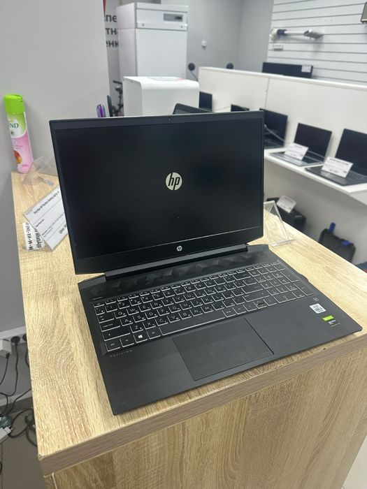 HP pavilion Gaming 16(TM79)