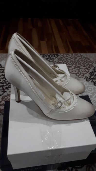 Продам туфли эксклюзивные