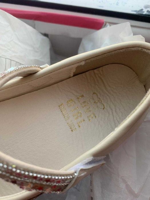 Туфли детские новые