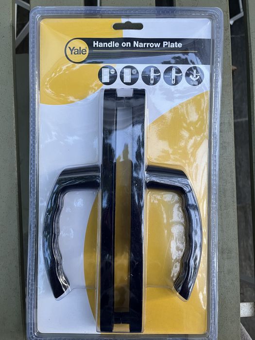 Clanta noua, exterior/interior, in ambalaj