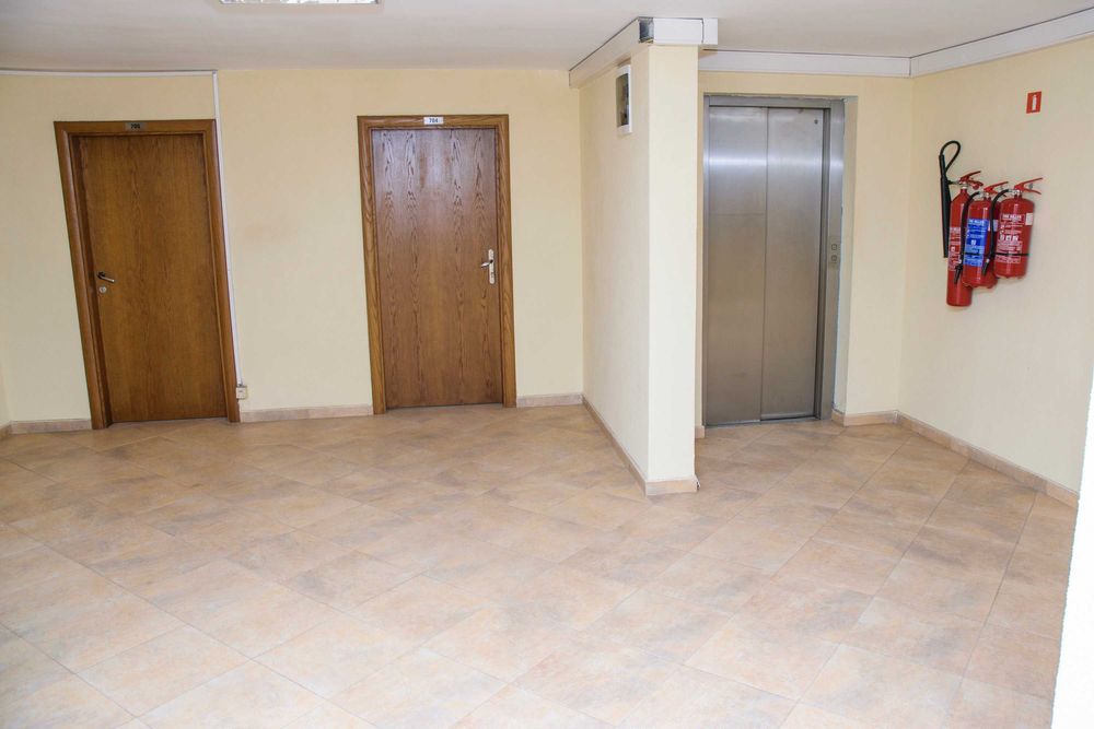 Дава се под наем Офис в Перник, Байкушева махала - 80 кв.м за 5.1 € - Снимка #8