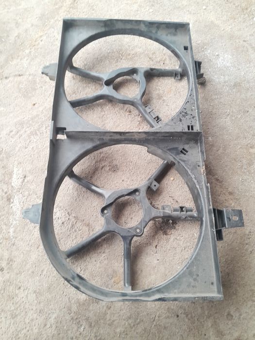 Корпус вентилятор ниссан