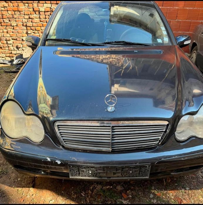 Мерцедес Ц180 автоматик на части w203