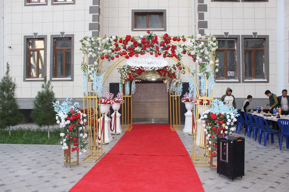 Tayyor biznes dekoratsiya sotiladi.