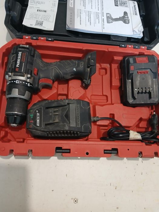 Продавам винтоверт парксайд 20 волта 4 ампер часа