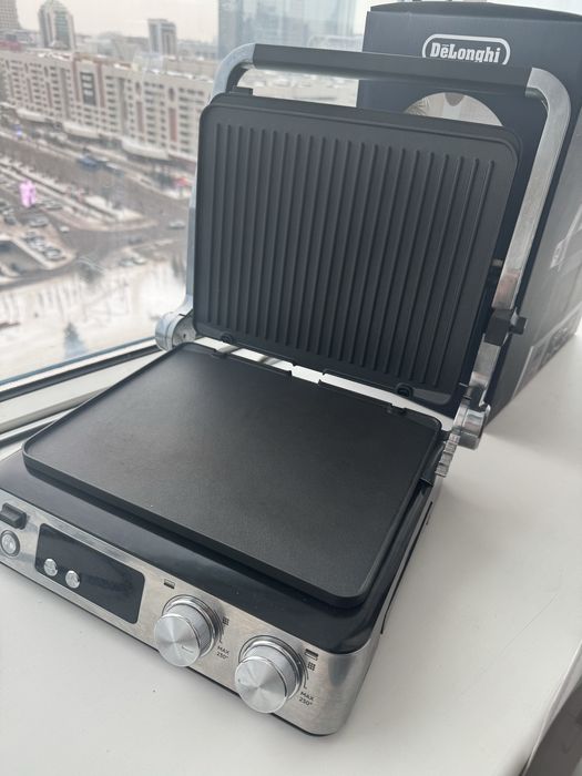Гриль DeLonghi CGH920D
