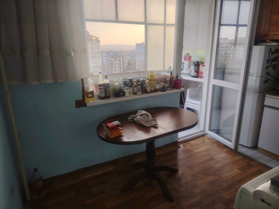 Дава се под наем Тристаен апартамент в Варна, Левски - 65 кв.м за 309.06 € - Снимка #3