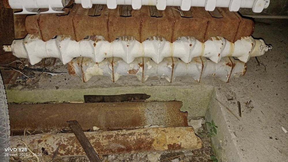 Продам чугунные радиаторы отопления