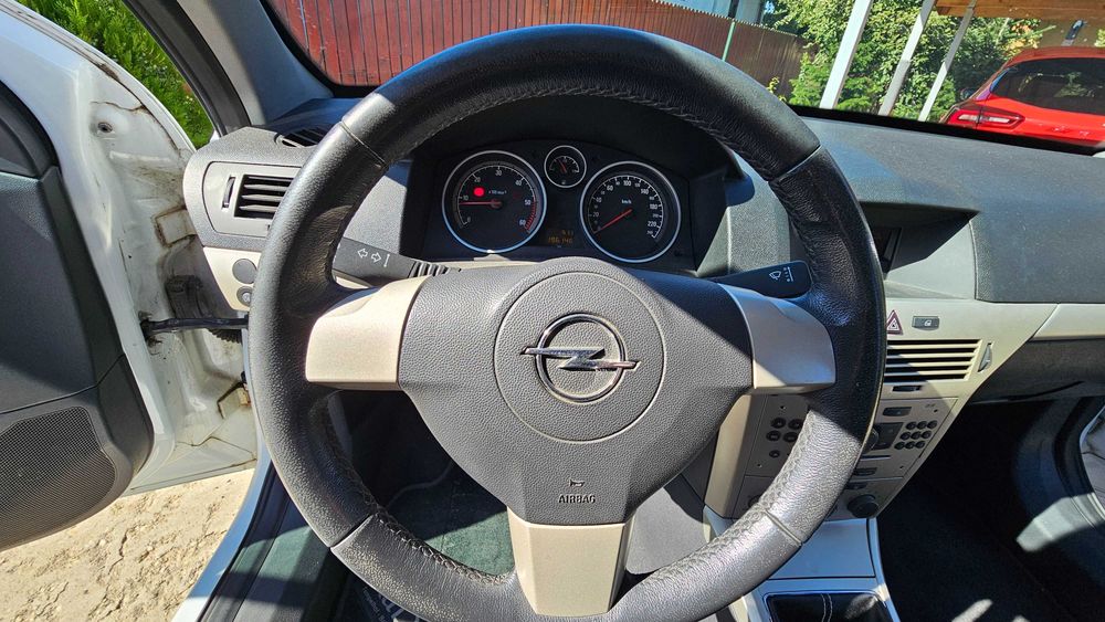 Opel Astra H 2007 1.3 CDTI 90 CP 196.146 km Acte valabile 2027