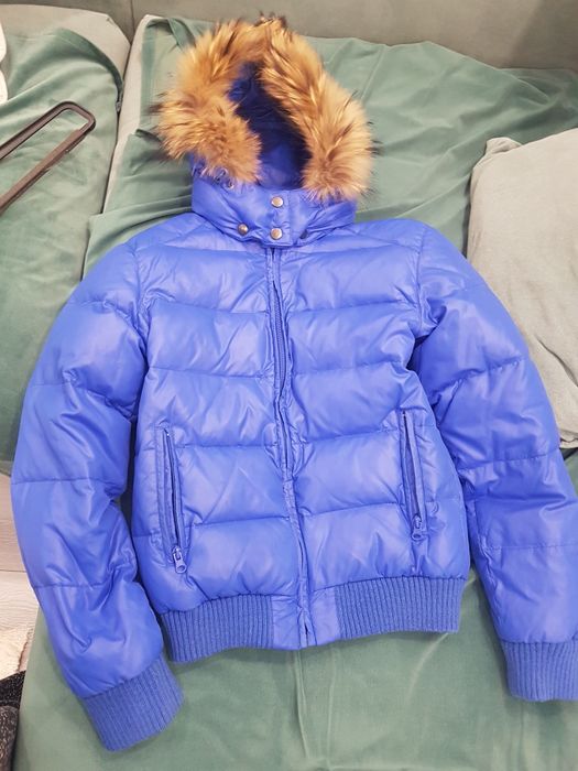 Продам демисезонный пуховик