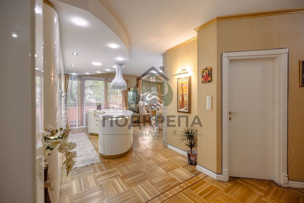 4-стаен в Пловдив-Кършияка площ 155 цена 297000