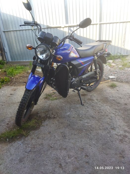 Продам мопед Khan moto 110 кубиков.