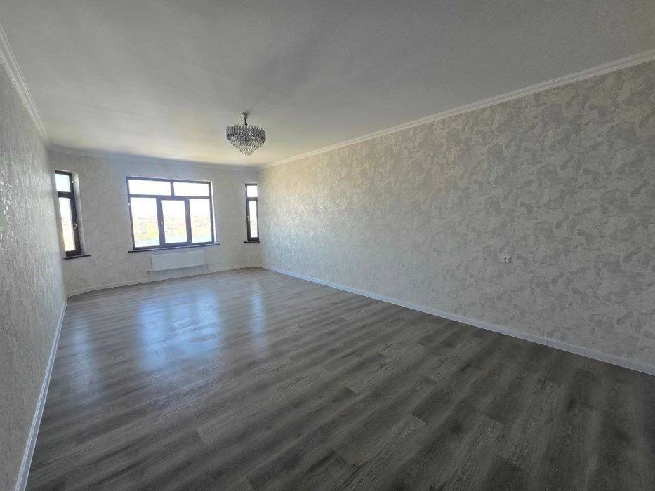 Срочно 3х комнатная квартира Богишамол, по цене коробки
