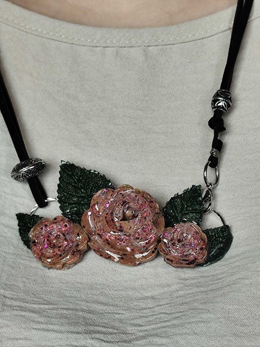 Ръчно изработени бижута