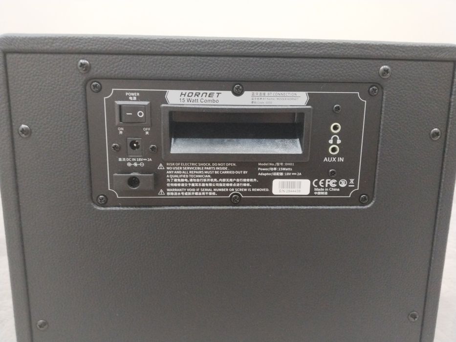 Электро гитара и комбо усилитель