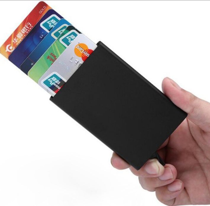 Картхолдер металлический