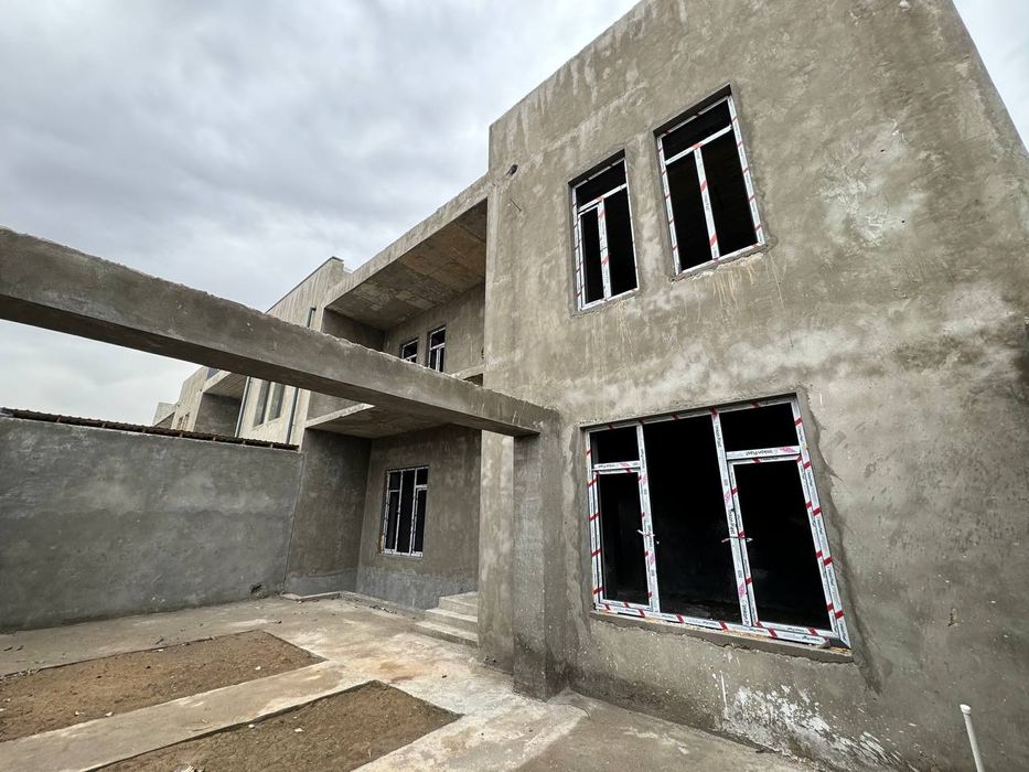 Коттедж сотилади