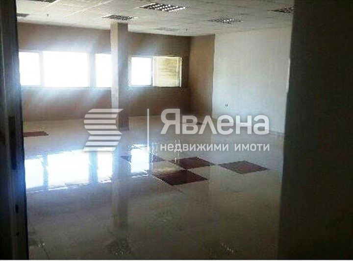 Продава се Офис в Ямбол, Център - 80 кв.м за 1000 €/кв.м - Снимка #1