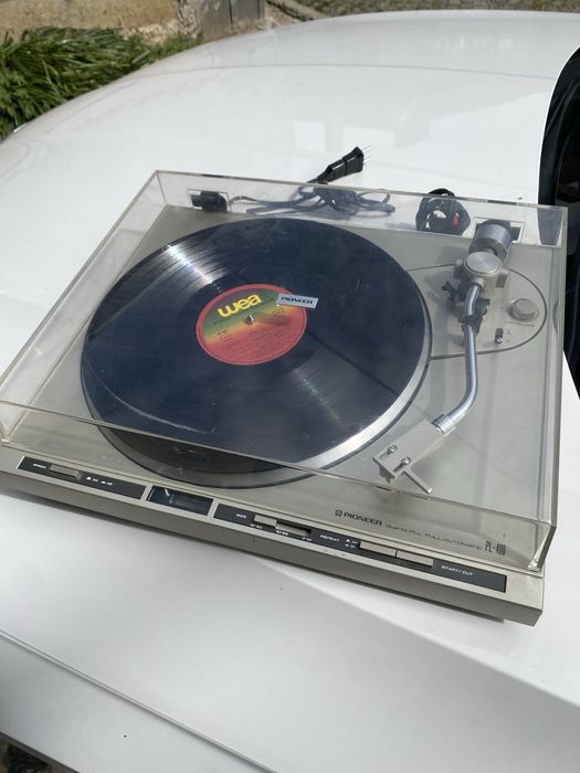 Грамофон Pioneer PL400