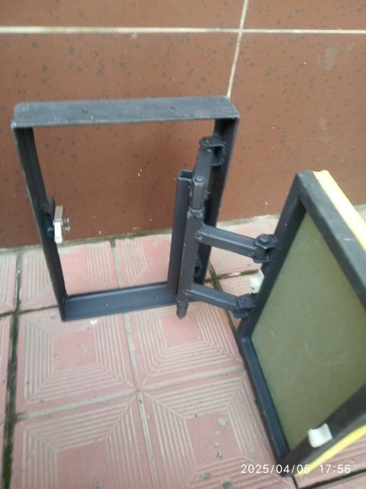 Люк невидимка 30 х 20 трансформер до 180 градусов угол откривания